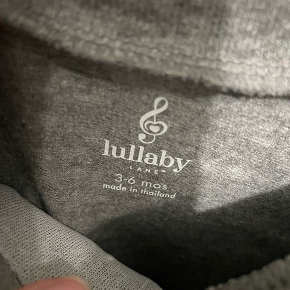 Casual Baby Christmas Outfit - Picture 7 of 8